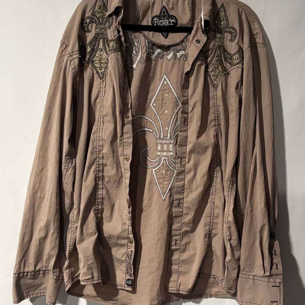 ROAR Men's Griffith Button Up Shirt Size M Green Embroidered Dyed Country